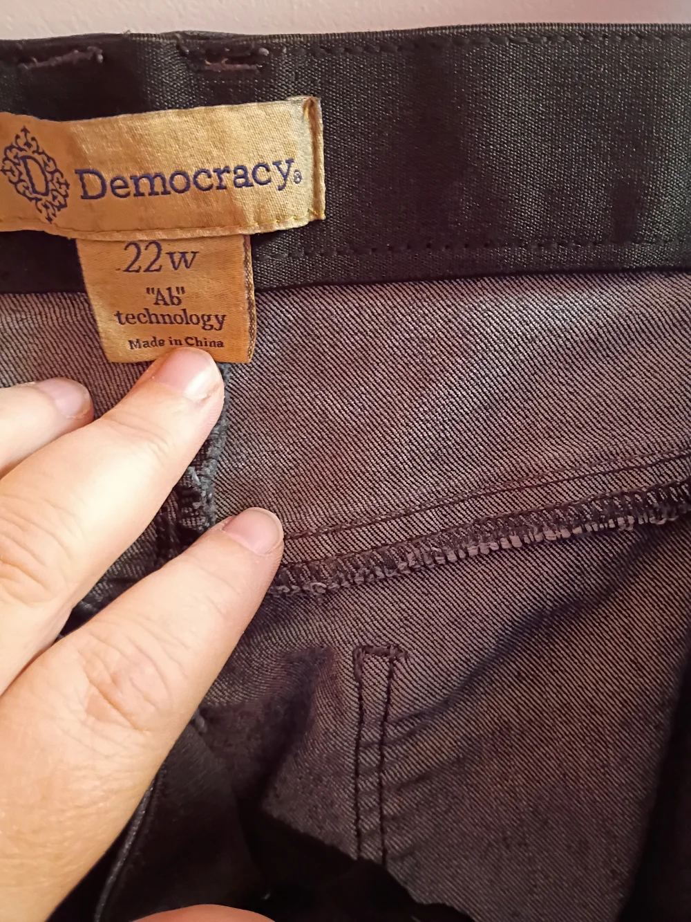 💙Democracy Dark Blue High-Rise Button-Fly Cropped Jeans Size 22W💙 - Picture 4 of 5